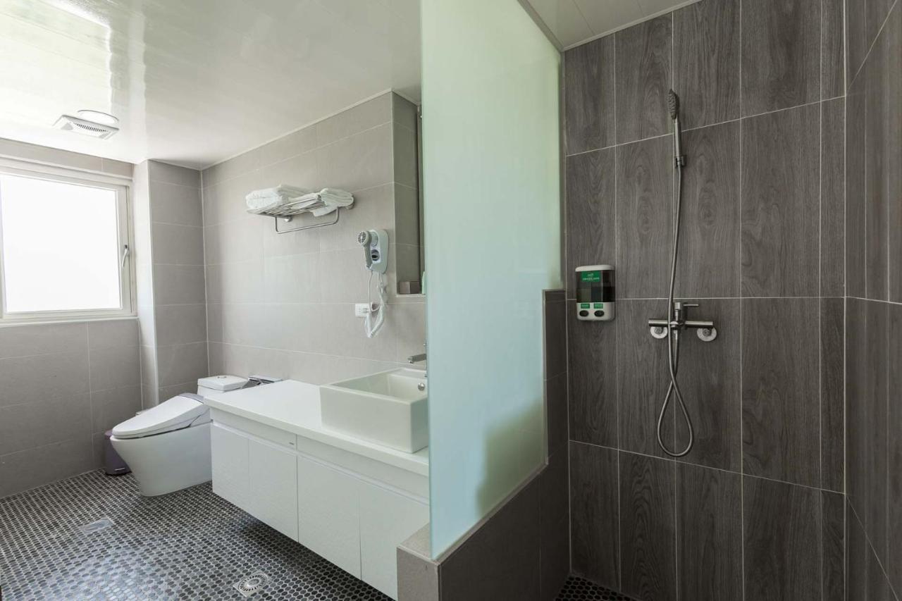 Tien Hsiang Lin Sea Dragon King Hotel Magong Bagian luar foto